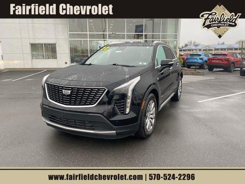 Stellar Black Metallic 2022 Cadillac XT4 Premium Luxury