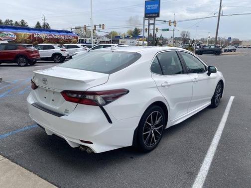White 2023 Toyota Camry SE