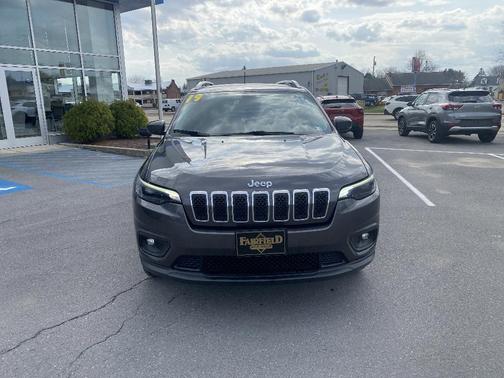 2019 Jeep Cherokee Latitude Plus