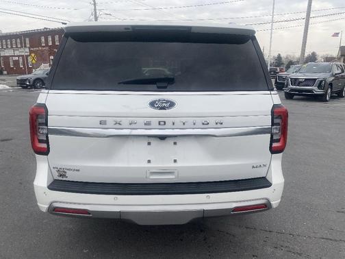 2023 Ford Expedition Max Platinum