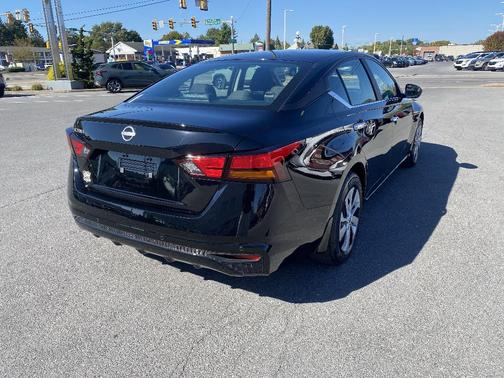 2024 Nissan Altima 2.5 S