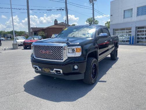 Black 2015 GMC Sierra 1500 Denali