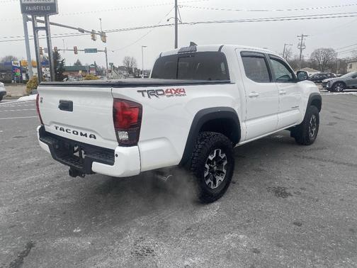 2019 Toyota Tacoma SR