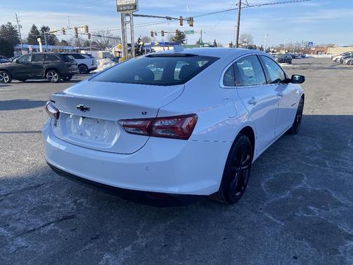2025 Chevrolet Malibu LT