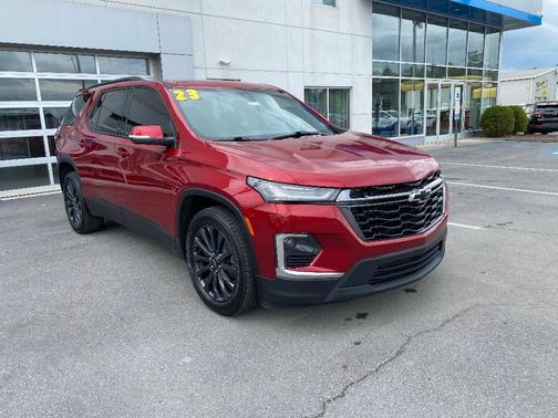 Radiant Red 2023 Chevrolet Traverse RS
