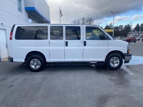 2019 Chevrolet Express 2500 LT