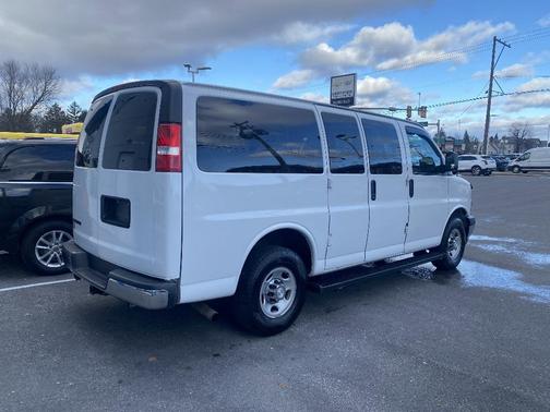 2019 Chevrolet Express 2500 LT