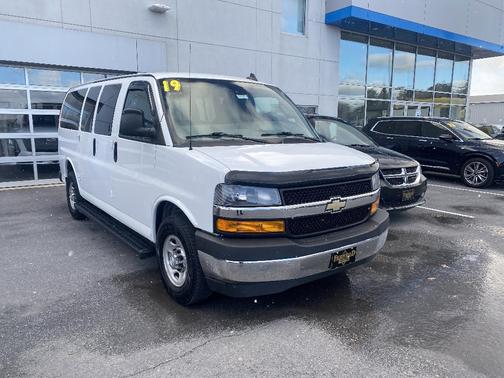 2019 Chevrolet Express 2500 LT