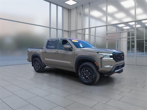 2024 Nissan Frontier PRO-4X