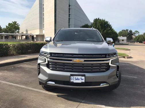 2023 Chevrolet Suburban Premier