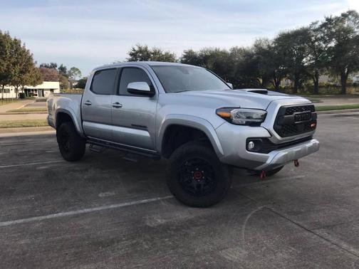 2022 Toyota Tacoma TRD Sport