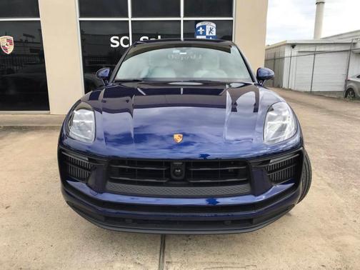2024 Porsche Macan S