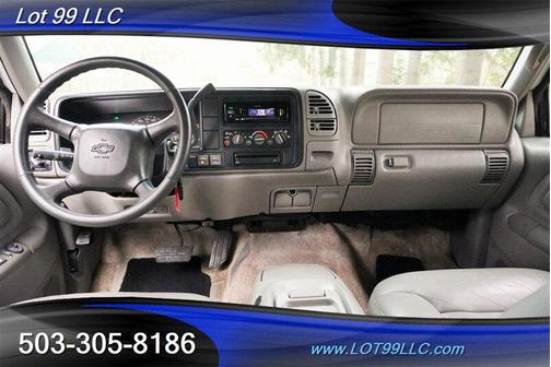 1998 Chevrolet Suburban K1500 LT