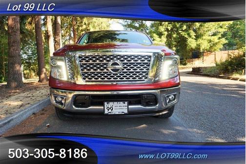 2017 Nissan Titan SL