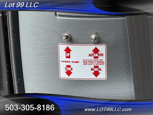 2005 Dodge Grand Caravan SXT