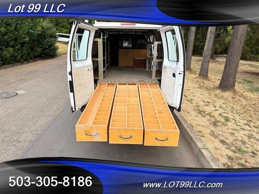 2008 Ford E350 Super Duty 151K RACK SHELVES DRAWER