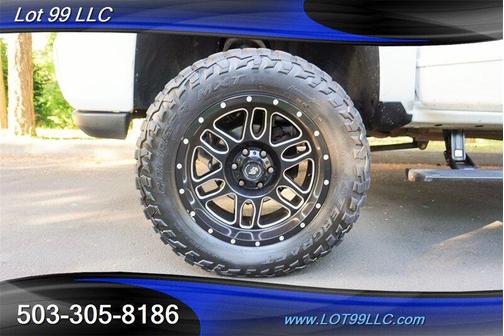 Summit White 2018 Chevrolet Silverado 1500 LT