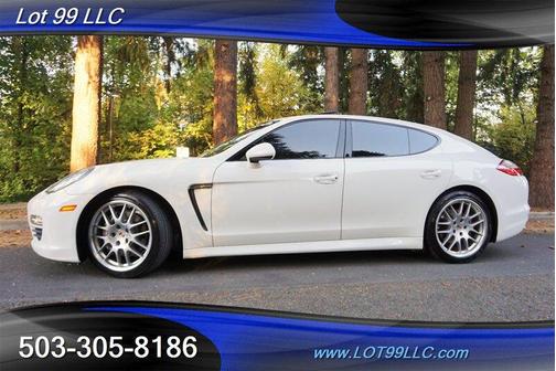 2012 Porsche Panamera 2