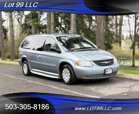 2004 Chrysler Town & Country WHEELCHAIR 108K MILES SIDE LOAD RAMP