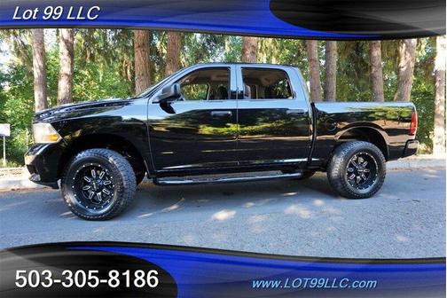 2012 RAM 1500 ST