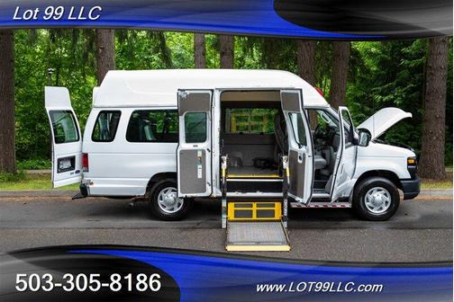 2014 Ford E250 HIGH ROOF WHEELCHAIR