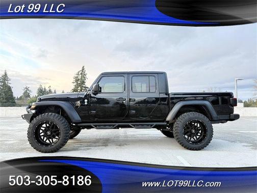 2020 Jeep Gladiator Sport