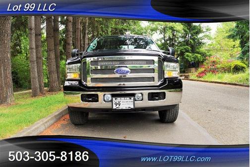 Black Clearcoat 2005 Ford F-250 Lariat