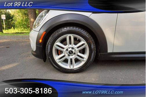 2011 MINI Cooper Clubman Base