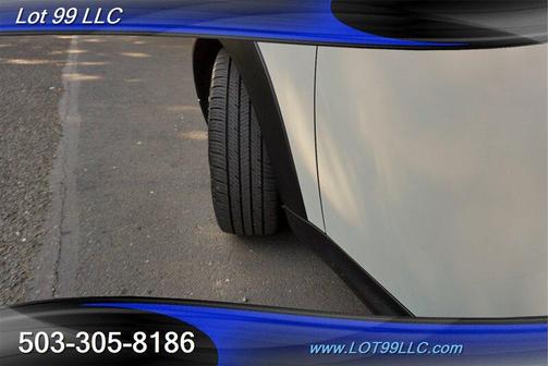 2011 MINI Cooper Clubman Base