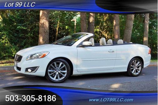 Ice White 2013 Volvo C70 T5