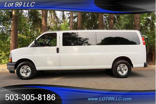 2017 Chevrolet Express 3500 LT