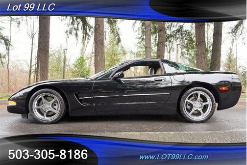 2004 Chevrolet Corvette Base