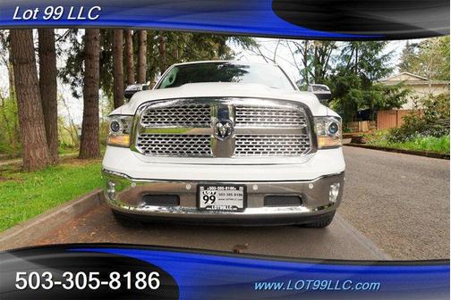 Bright White Clearcoat 2017 RAM 1500 Laramie