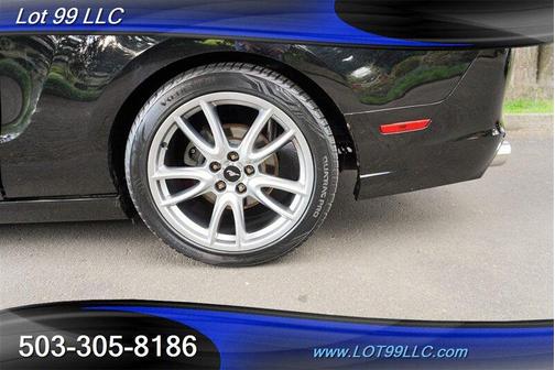 Black 2013 Ford Mustang GT