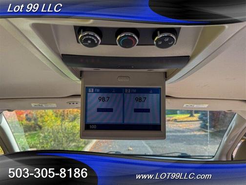 2012 Chrysler Town & Country Touring