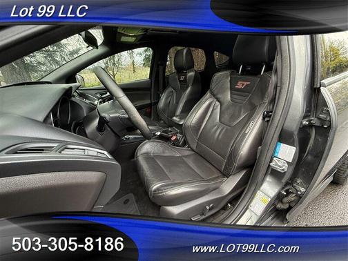 2017 Ford Focus ST Base