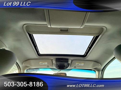 2005 Chrysler Town & Country Touring