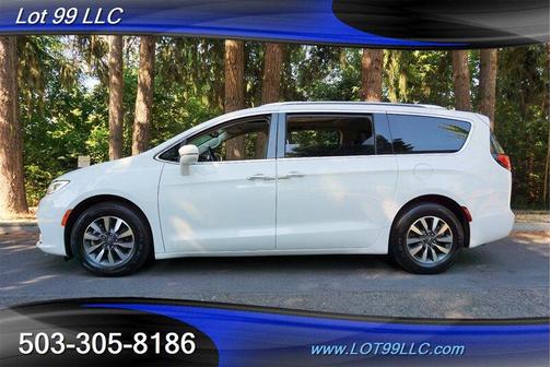 2021 Chrysler Pacifica Touring-L