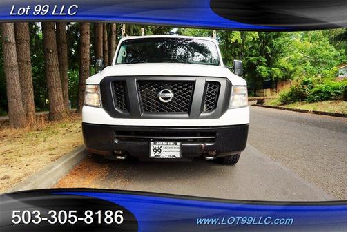 2016 Nissan NV Cargo NV2500 HD SV V6/SV V8