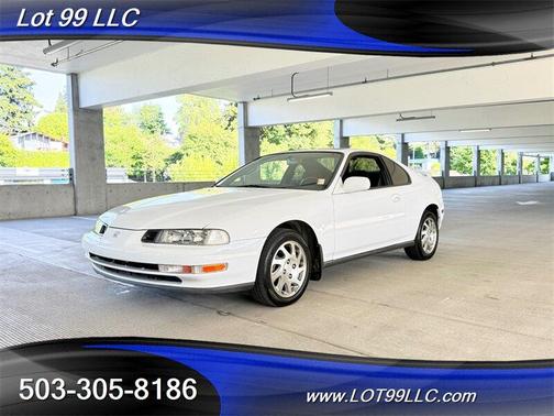White 1995 Honda Prelude Si