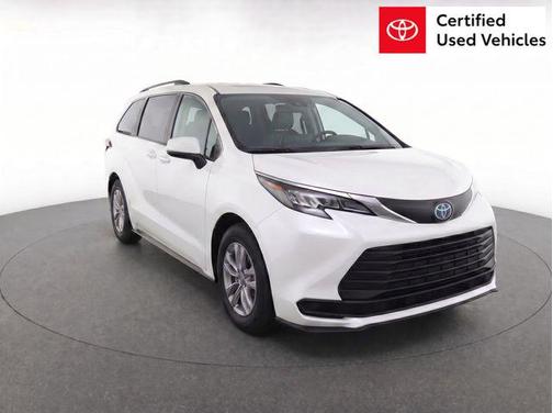 Ice 2024 Toyota Sienna LE