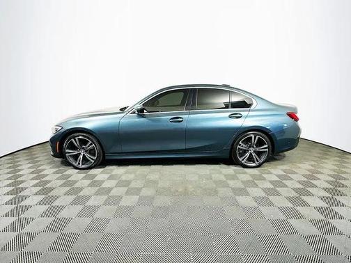 2021 BMW 330 xDrive