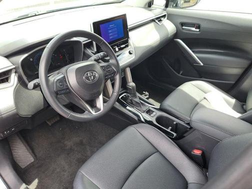 Celestite 2025 Toyota Corolla Cross XLE