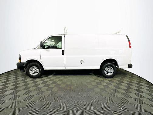 2021 Chevrolet Express 2500 RWD 2500 Regular Wheelbase WT