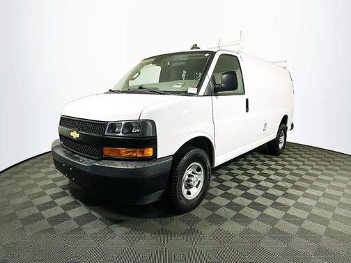 2021 Chevrolet Express 2500 RWD 2500 Regular Wheelbase WT