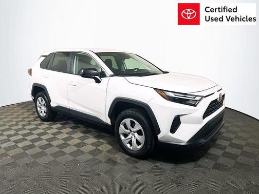 2024 Toyota RAV4 LE