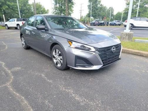 2024 Nissan Altima S FWD