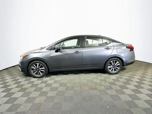 2023 Nissan Versa 1.6 SV