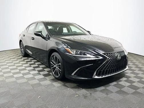 2024 Lexus ES 300h Base