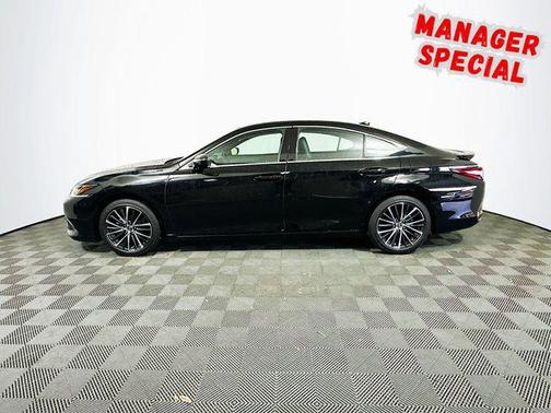 2024 Lexus ES 300h Base